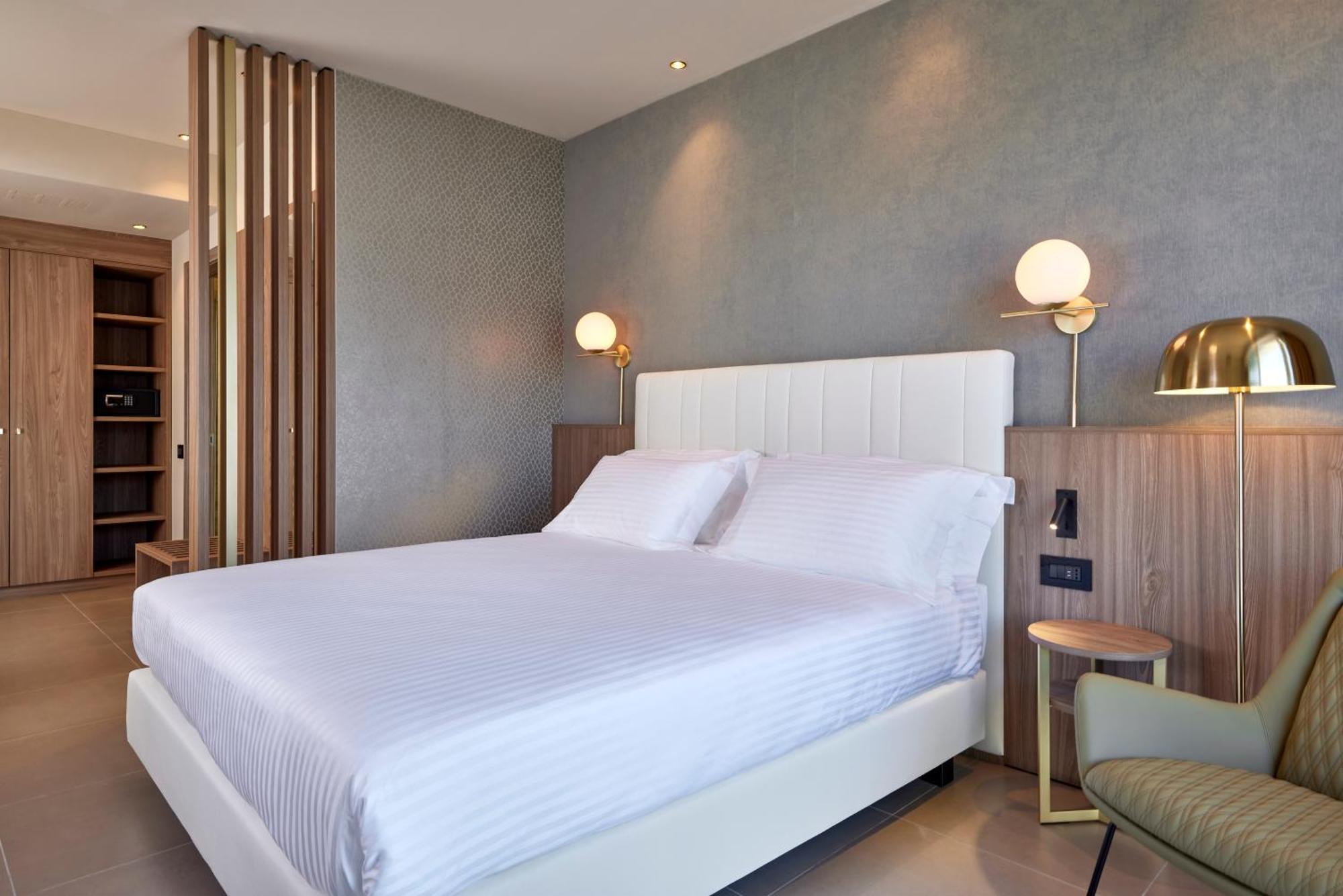 Park Hotel Casimiro Сан-Феличе-дель-Бенако Номер фото